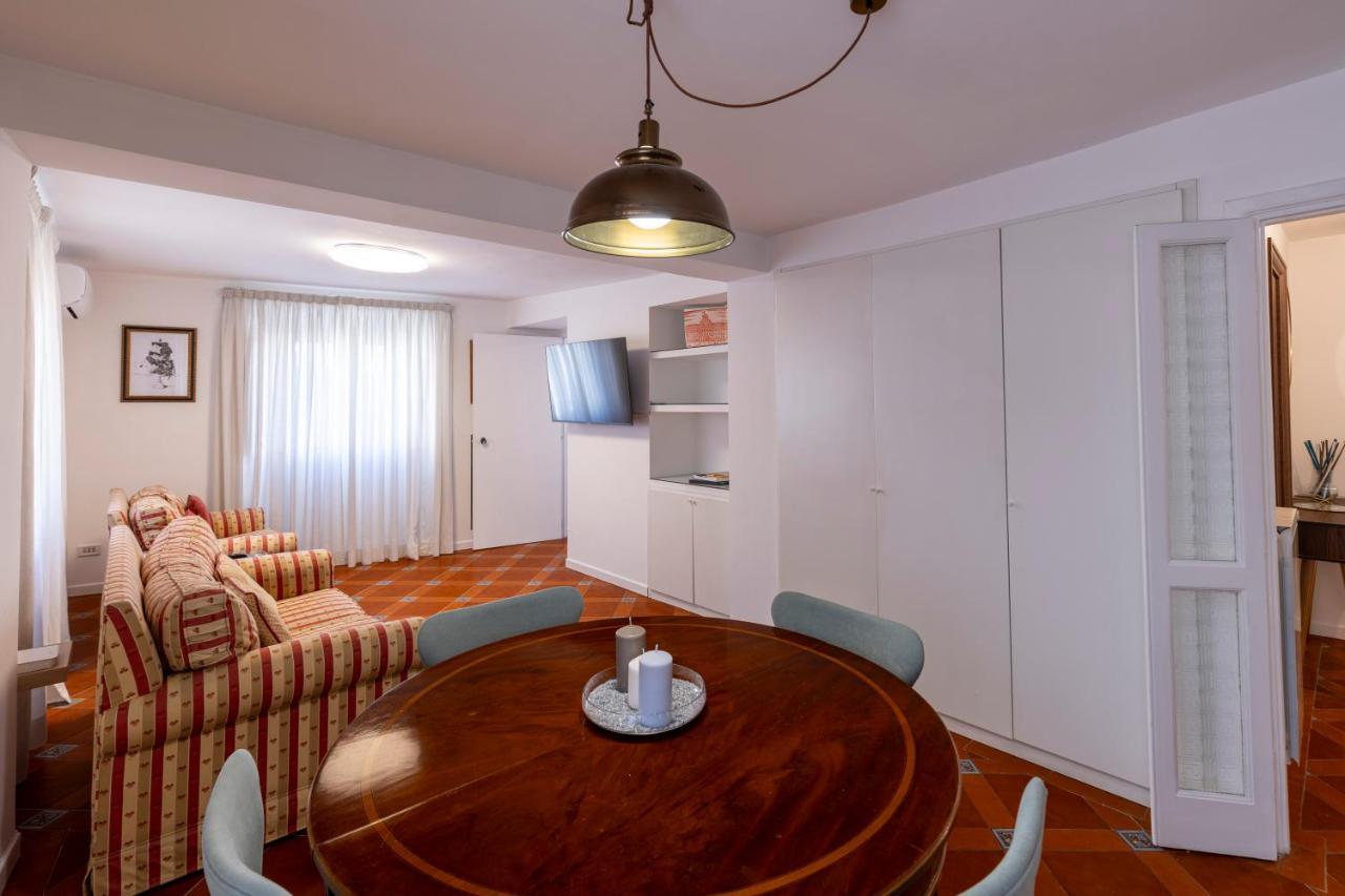 Parlamento Luxury Apartment Rom Exterior foto