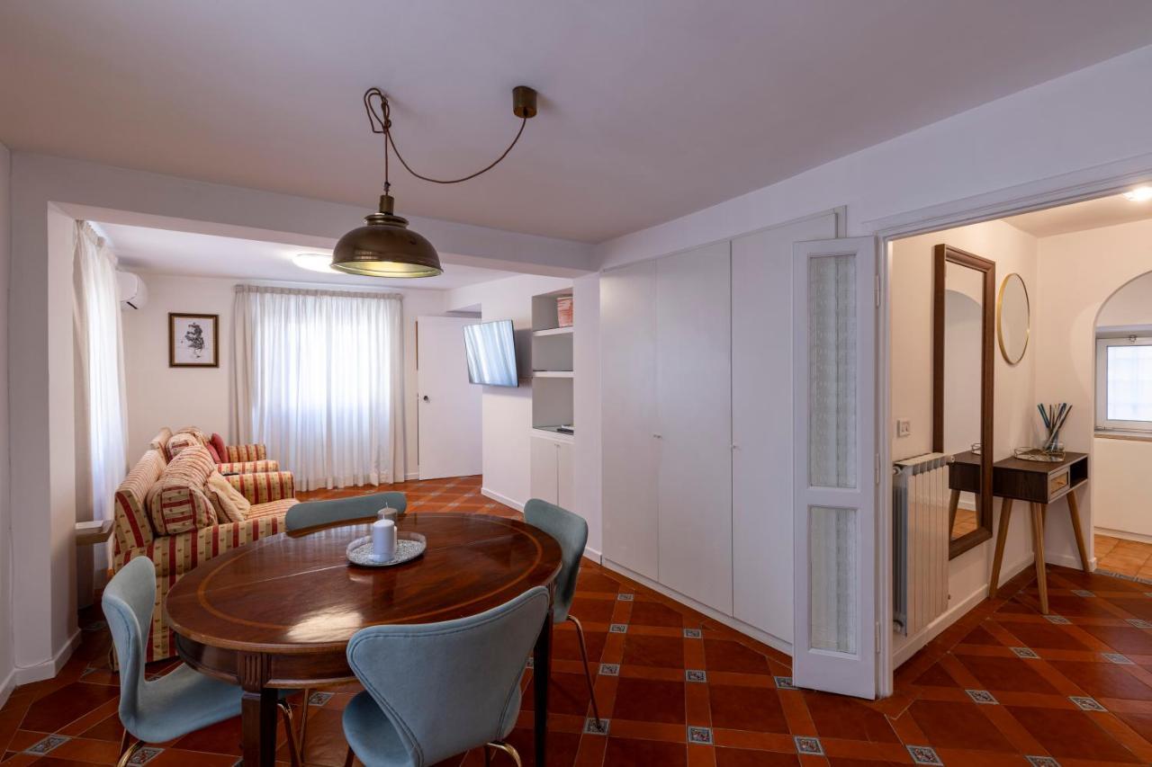 Parlamento Luxury Apartment Rom Exterior foto