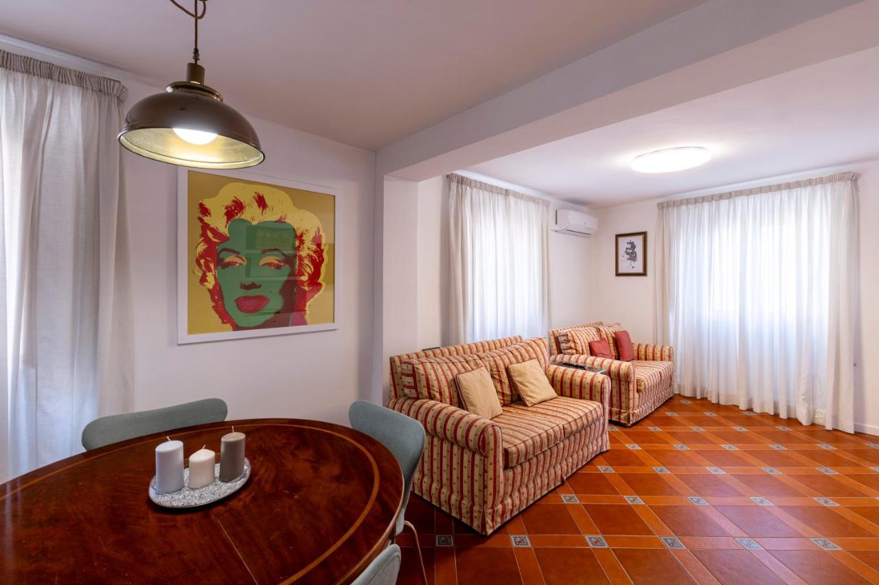 Parlamento Luxury Apartment Rom Exterior foto